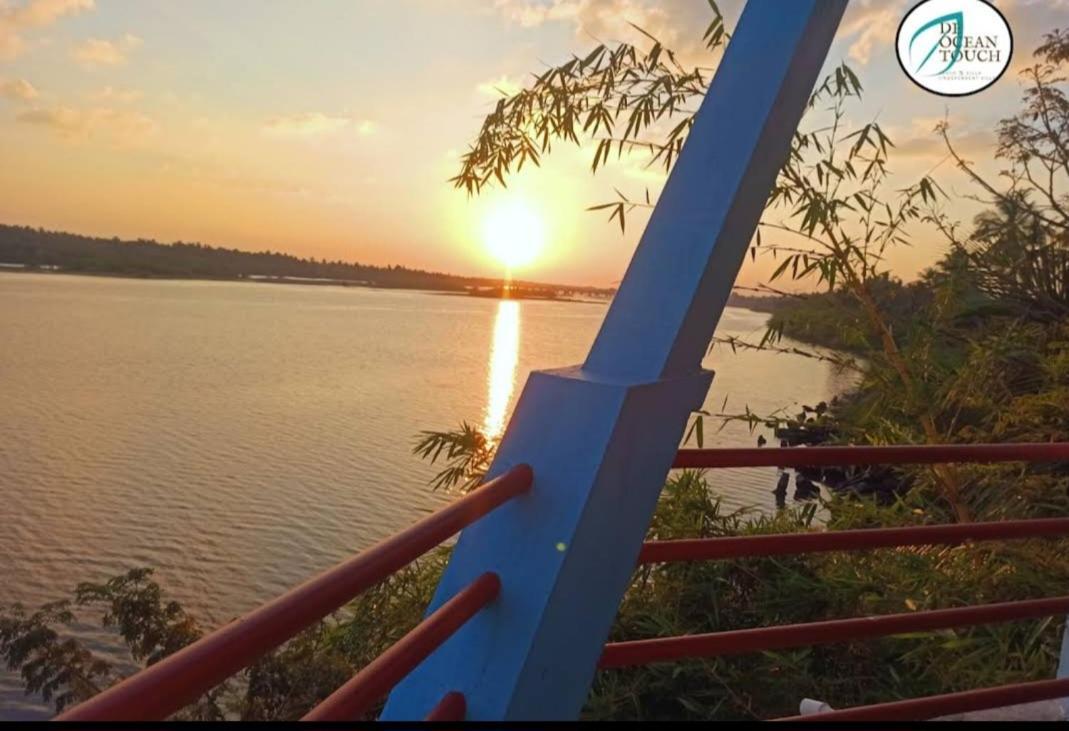 Victoria'S River View Resort ポンディシェリ エクステリア 写真